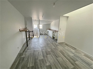 appartement à la location -   50300  AVRANCHES, surface 36 m2 location appartement - APR701520